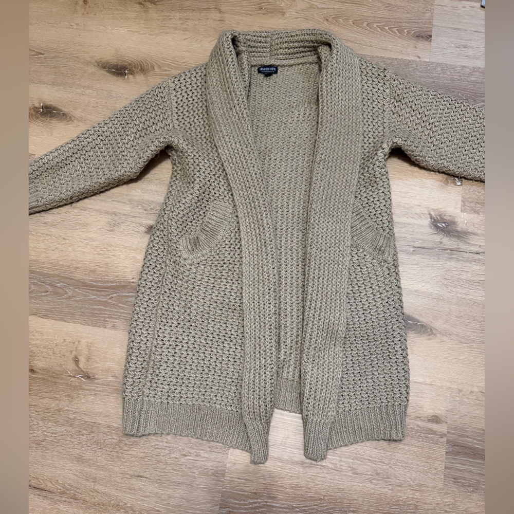 5/$12💕 Fashion Nova Tan Knit Sweater